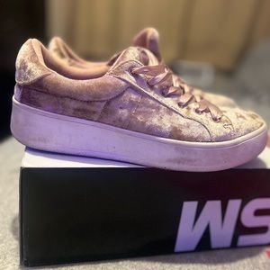 Steve Madden velvet sneakers